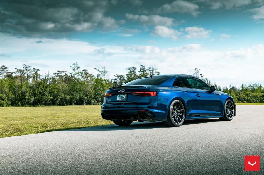  Audi RS5 Coupe on Vossen Wheels (HF-3) 2019 года  (фото 9 из 27)